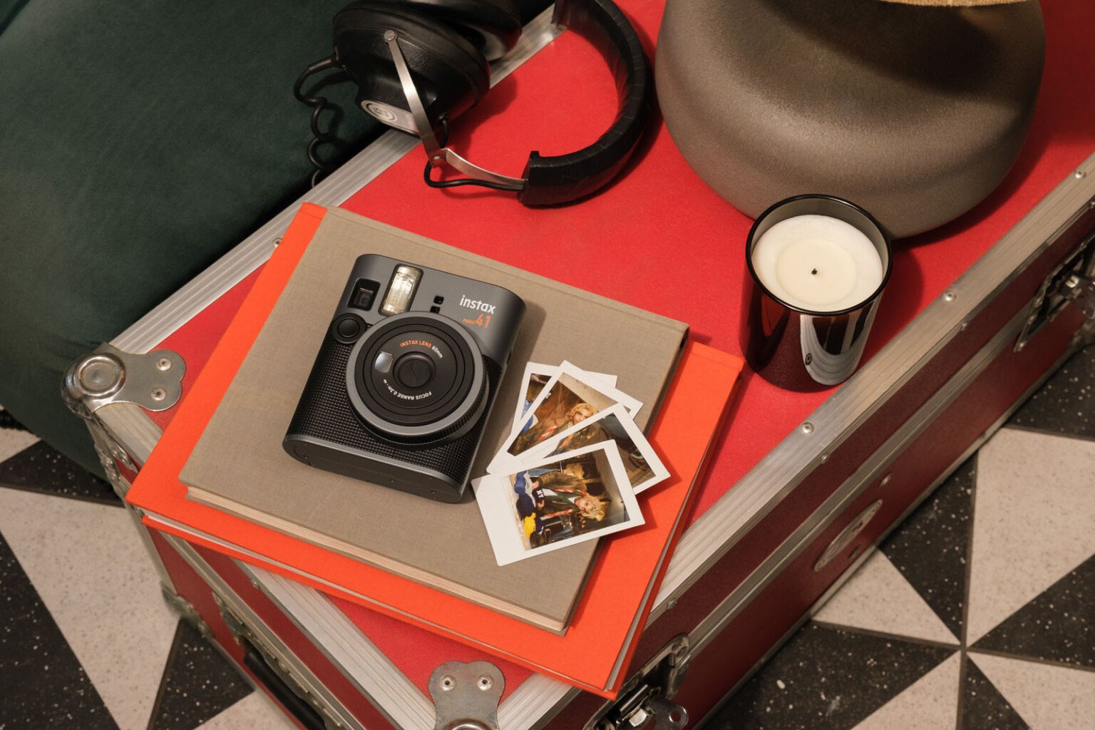 Fujifilm Instax Mini 41 Instant Camera